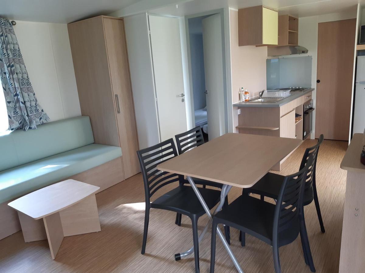 Relais Du Haget Bed & Breakfast Cravenceres Bagian luar foto