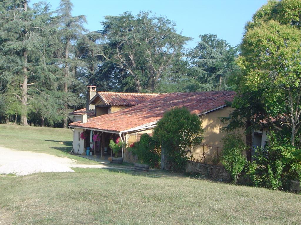 Relais Du Haget Bed & Breakfast Cravenceres Bagian luar foto