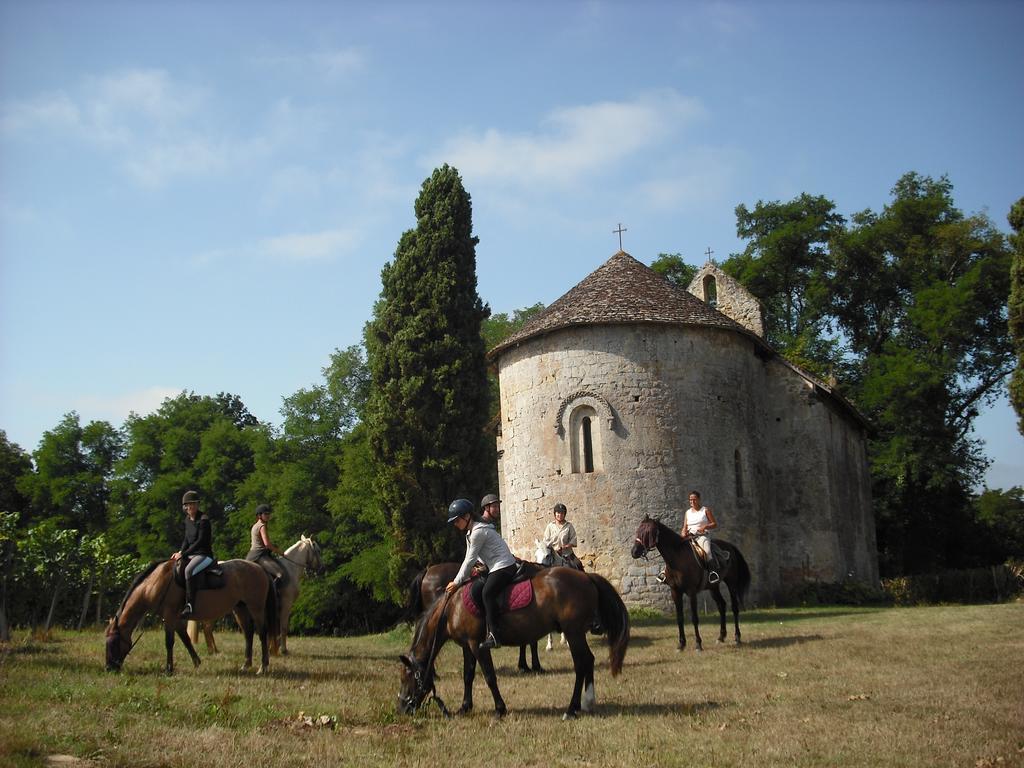 Relais Du Haget Bed & Breakfast Cravenceres Bagian luar foto